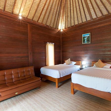 Pondok Hari Baik Balian Bagian luar foto