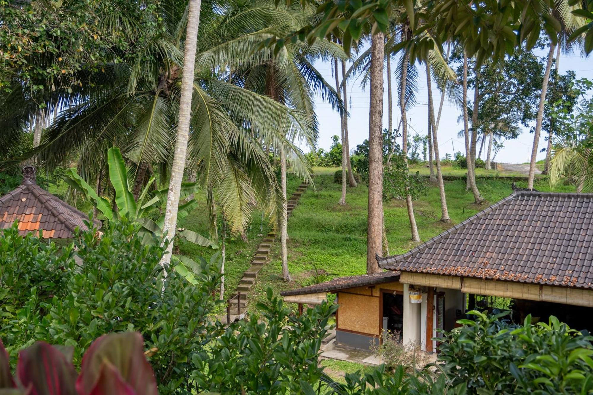 Pondok Hari Baik Balian Bagian luar foto