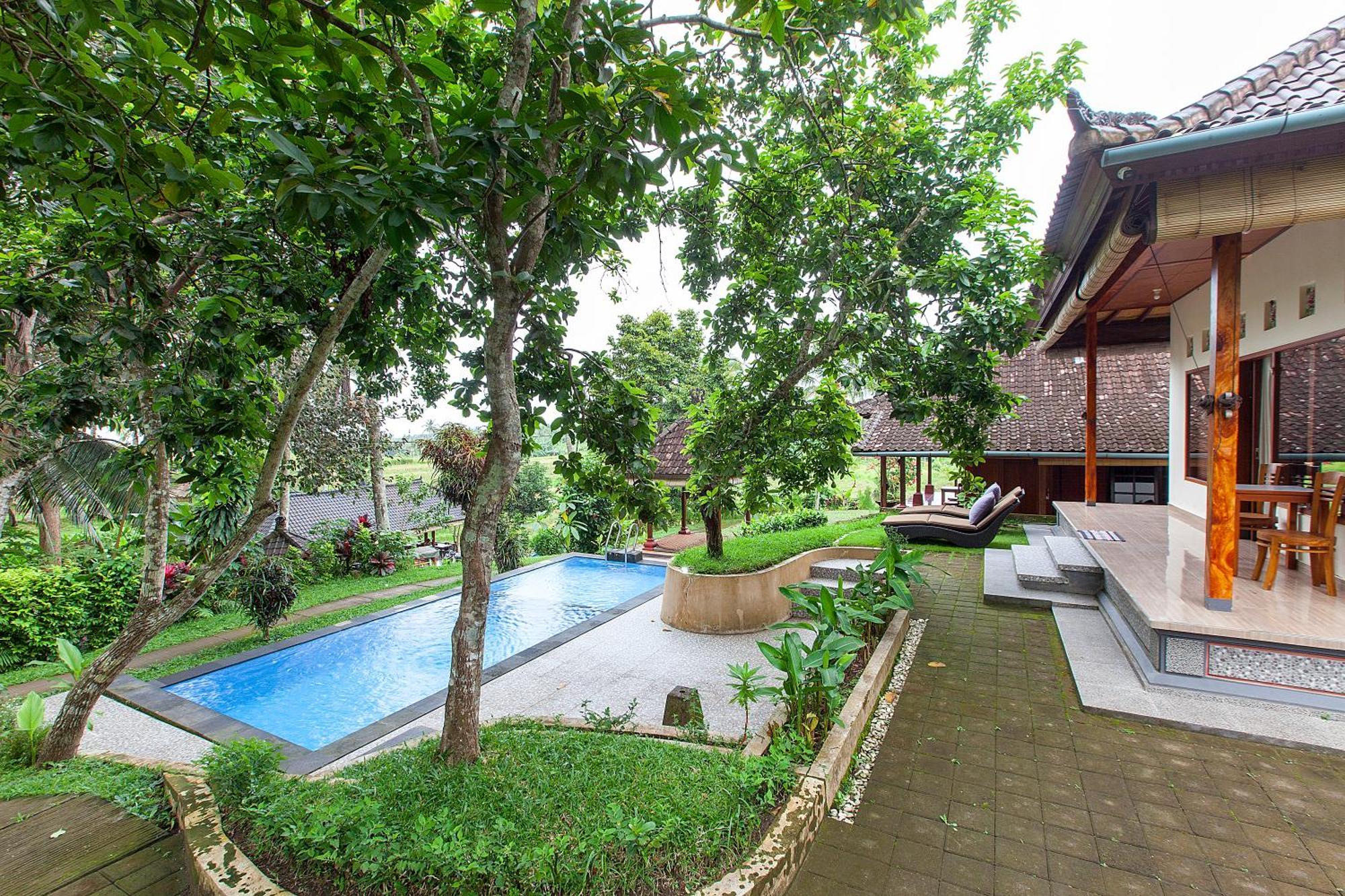 Pondok Hari Baik Balian Bagian luar foto