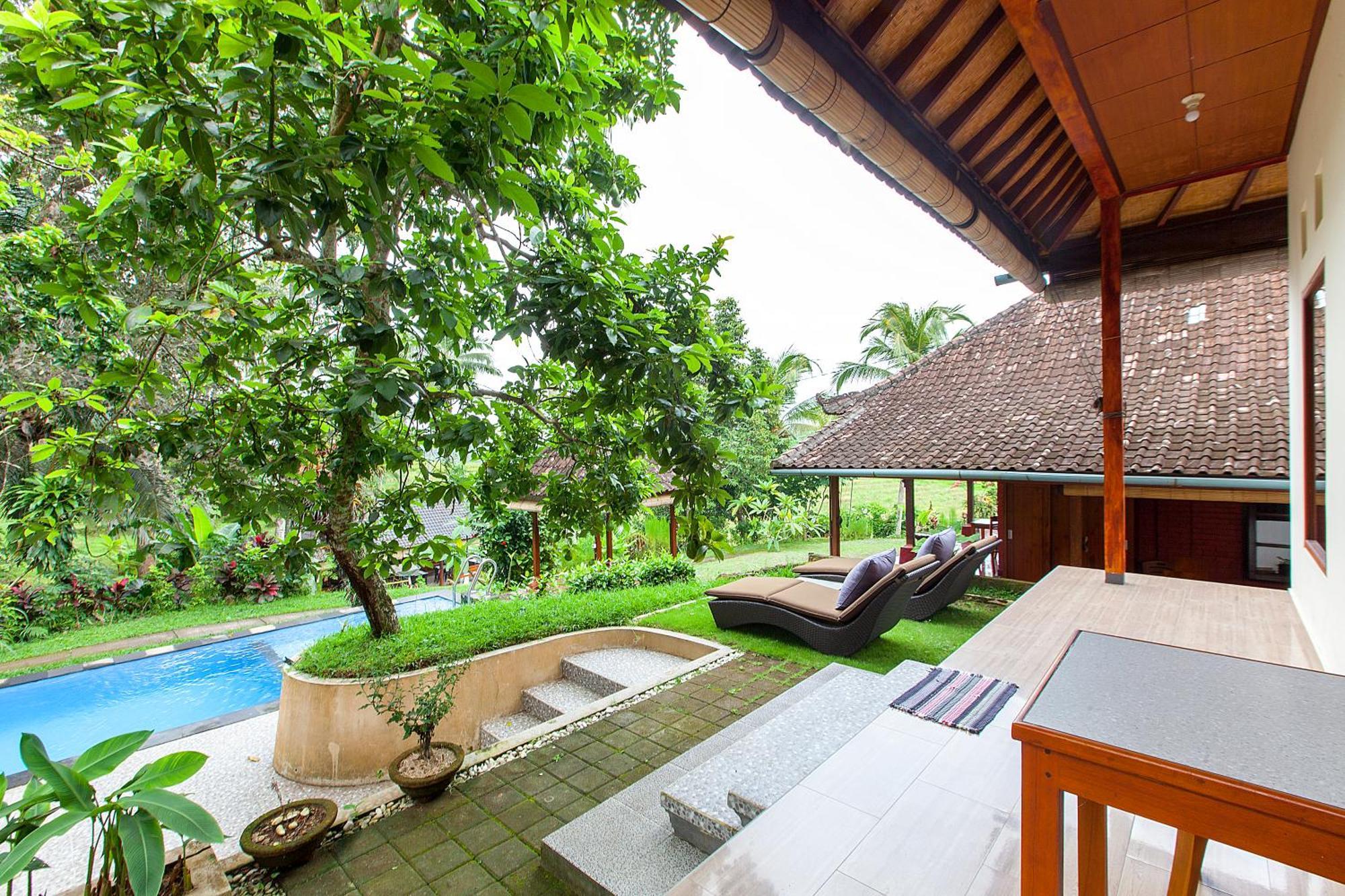 Pondok Hari Baik Balian Bagian luar foto